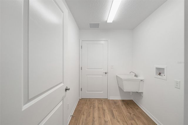 7608 DANIEL HEARNS WAY, The Villages, FL 34762