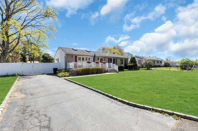 183 Division Avenue, Blue Point, NY 11715