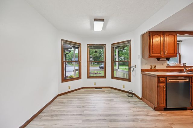 49 Iris Court SW, Etna, OH 43062