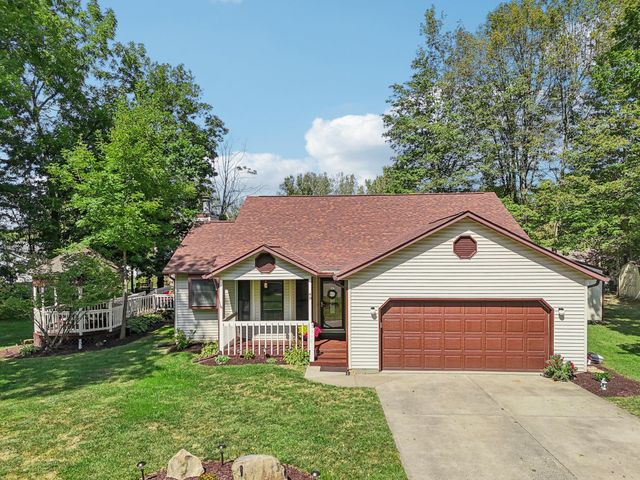 49 Iris Court SW, Etna, OH 43062