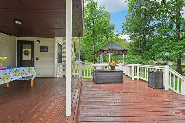 49 Iris Court SW, Etna, OH 43062