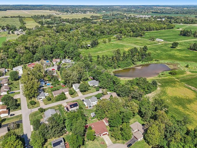 49 Iris Court SW, Etna, OH 43062