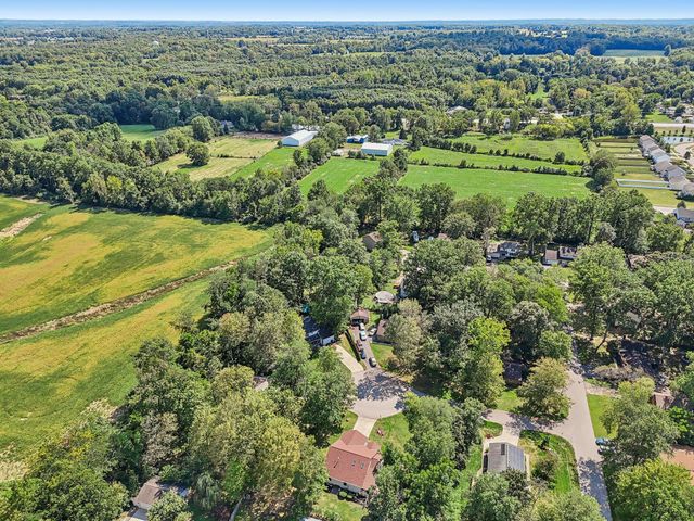 49 Iris Court SW, Etna, OH 43062