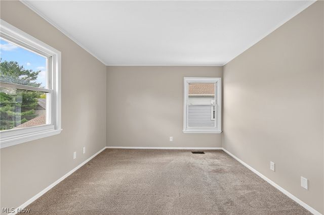 2549 Royal County Down Drive 15B, Uniontown, OH 44685