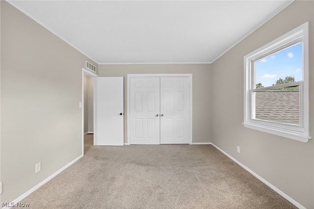 2549 Royal County Down Drive 15B, Uniontown, OH 44685