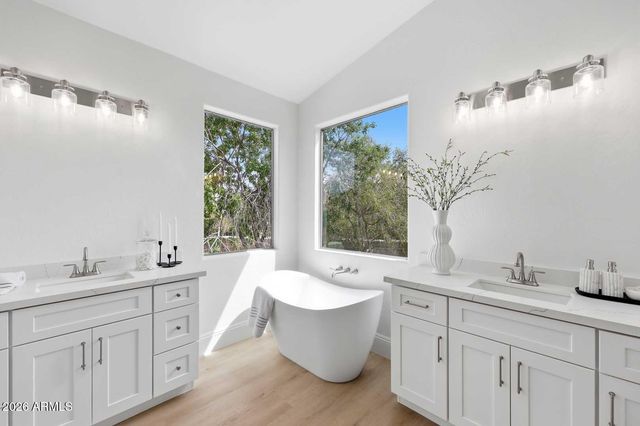 9705 E PINE VALLEY Road, Scottsdale, AZ 85260