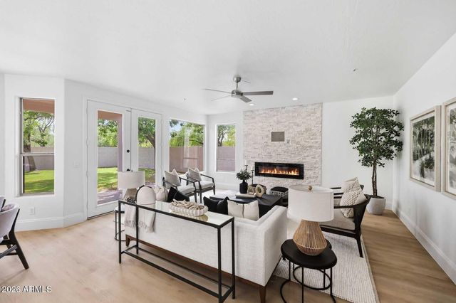 9705 E PINE VALLEY Road, Scottsdale, AZ 85260