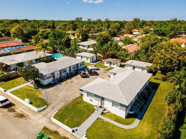 1239 NE 110th St, Miami, FL 33161