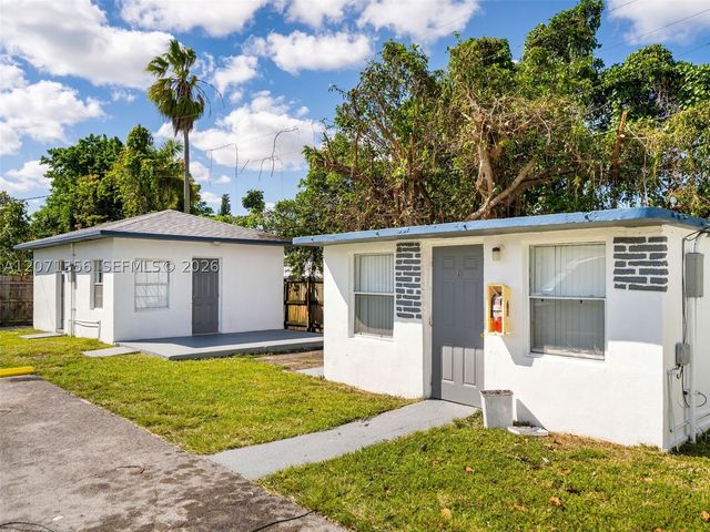 1239 NE 110th St, Miami, FL 33161