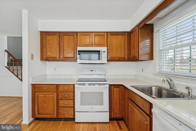 3405 BRIDLEWOOD DR, Glen Mills, PA 19342