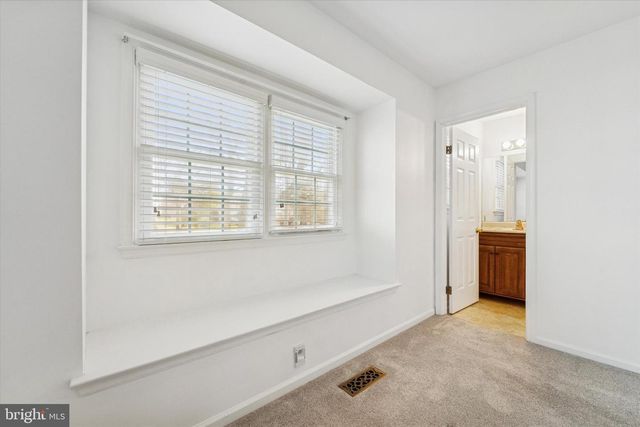 3405 BRIDLEWOOD DR, Glen Mills, PA 19342