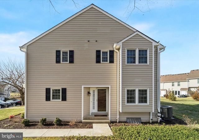 3405 BRIDLEWOOD DR, Glen Mills, PA 19342