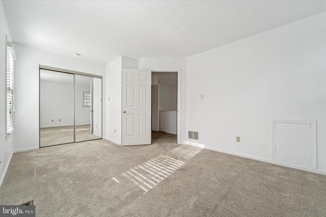 3405 BRIDLEWOOD DR, Glen Mills, PA 19342