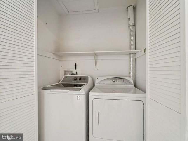 3405 BRIDLEWOOD DR, Glen Mills, PA 19342