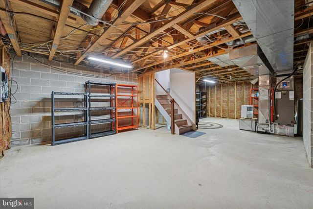 3405 BRIDLEWOOD DR, Glen Mills, PA 19342