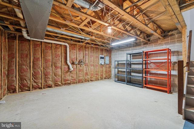 3405 BRIDLEWOOD DR, Glen Mills, PA 19342