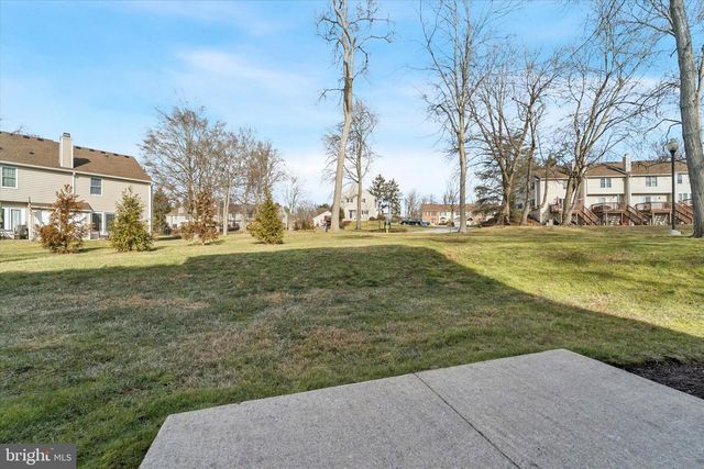 3405 BRIDLEWOOD DR, Glen Mills, PA 19342