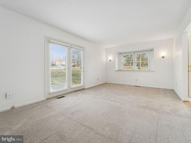 3405 BRIDLEWOOD DR, Glen Mills, PA 19342