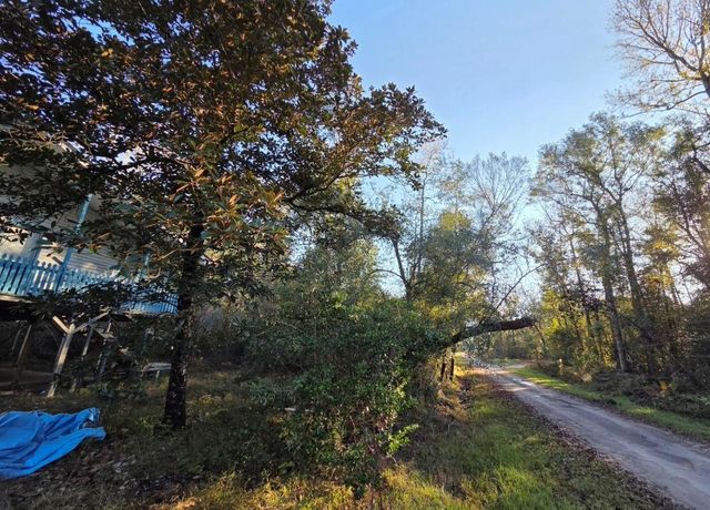 127 County Road 360, Splendora, TX 77372