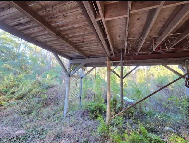 127 County Road 360, Splendora, TX 77372