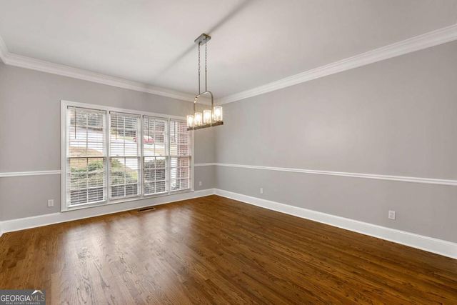 250 Shadowledge Lane, Roswell, GA 30076