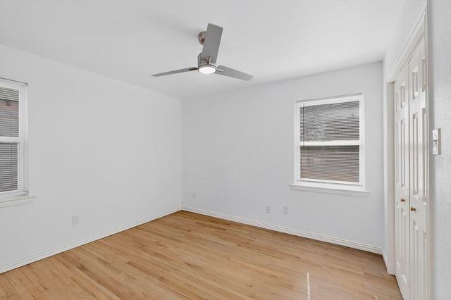 9526 Castlefield Drive, Dallas, TX 75227