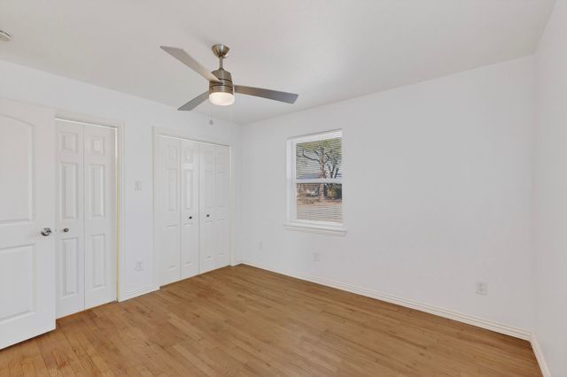 9526 Castlefield Drive, Dallas, TX 75227