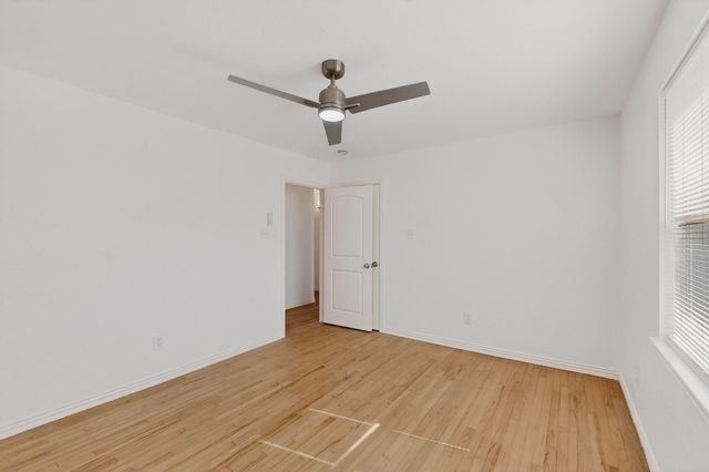 9526 Castlefield Drive, Dallas, TX 75227