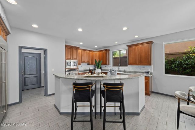 6194 N Placita Pajaro, Tucson, AZ 85718