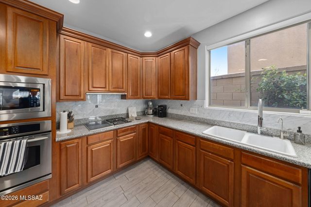 6194 N Placita Pajaro, Tucson, AZ 85718