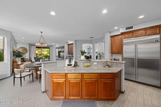 6194 N Placita Pajaro, Tucson, AZ 85718