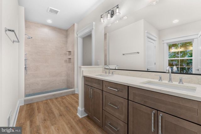 230 TRANQUIL WOOD LN, Winchester, VA 22602