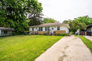 300 Kirkwood Avenue, Des Moines, IA 50315