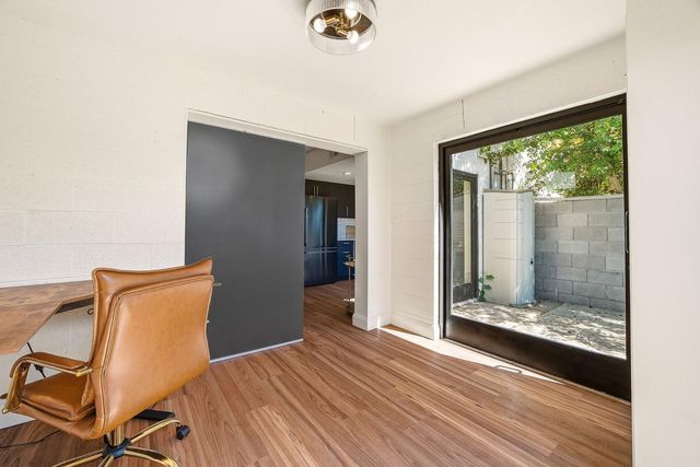 385 W Pierson Street E5, Phoenix, AZ 85013