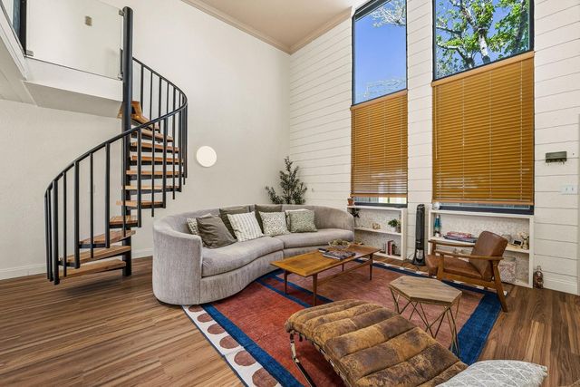 385 W Pierson Street E5, Phoenix, AZ 85013