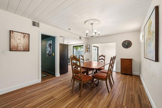 385 W Pierson Street E5, Phoenix, AZ 85013