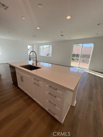 32133 Neal Lane, Menifee, CA 92584