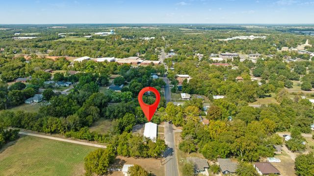 700 S Donoho Street 700, 702, 704, 706, 708, Clarksville, TX 75426