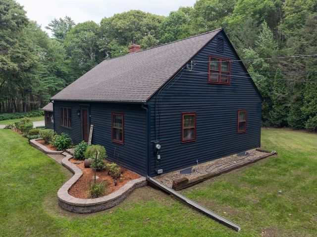 4 Oscars Drive, Spencer, MA 01562