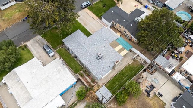 124 N Pine, Rialto, CA 92376