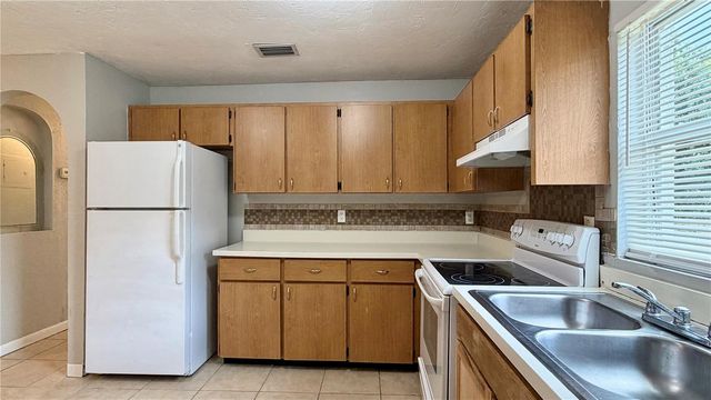 1907 PARK MANOR DRIVE, Orlando, FL 32817