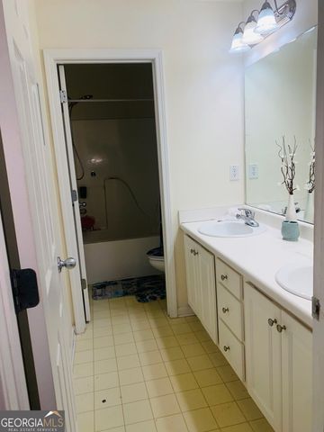 1129 River Tusk Place NE, Conyers, GA 30012