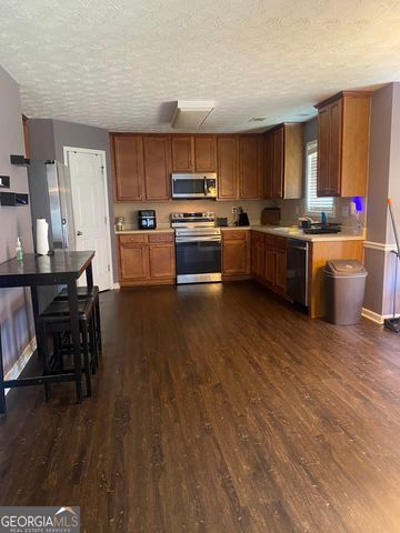 1129 River Tusk Place NE, Conyers, GA 30012