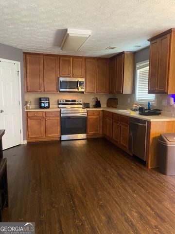1129 River Tusk Place NE, Conyers, GA 30012