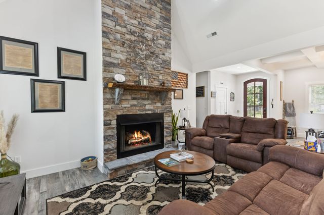 23475 SR 108, Coalmont, TN 37313