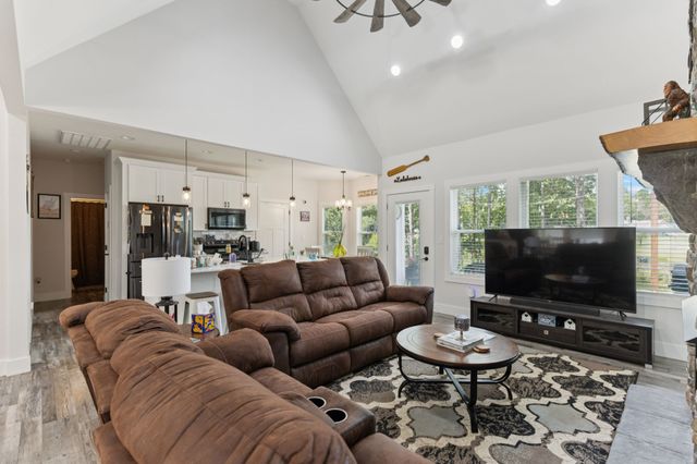 23475 SR 108, Coalmont, TN 37313