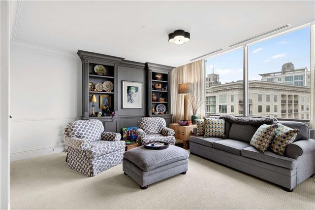 700 Park Regency Place NE 2403, Atlanta, GA 30326