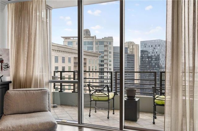 700 Park Regency Place NE 2403, Atlanta, GA 30326