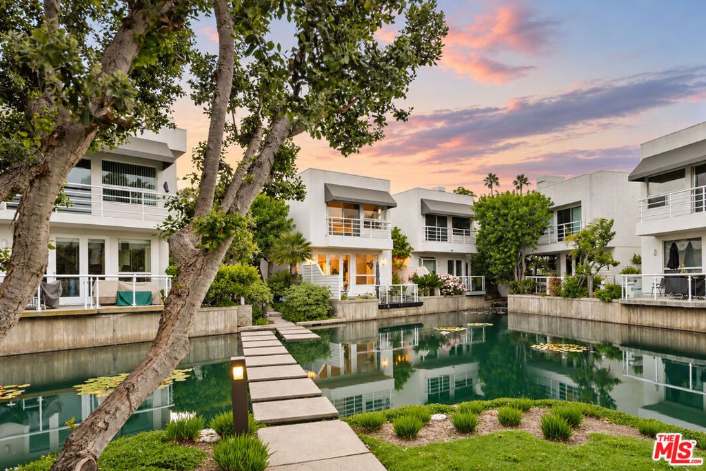 610 Harbor Street 1, Venice, CA 90291 — photo 2