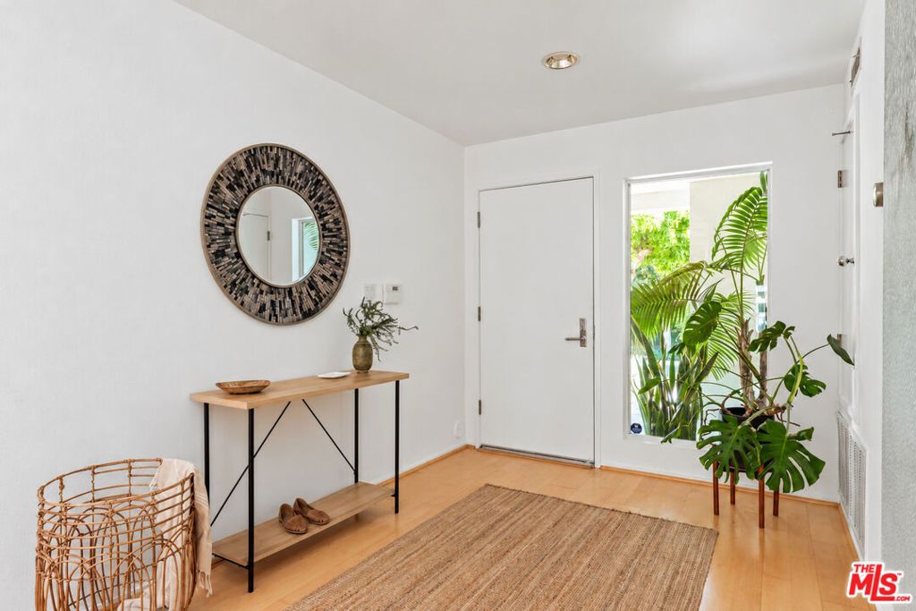 610 Harbor Street 1, Venice, CA 90291 — photo 5